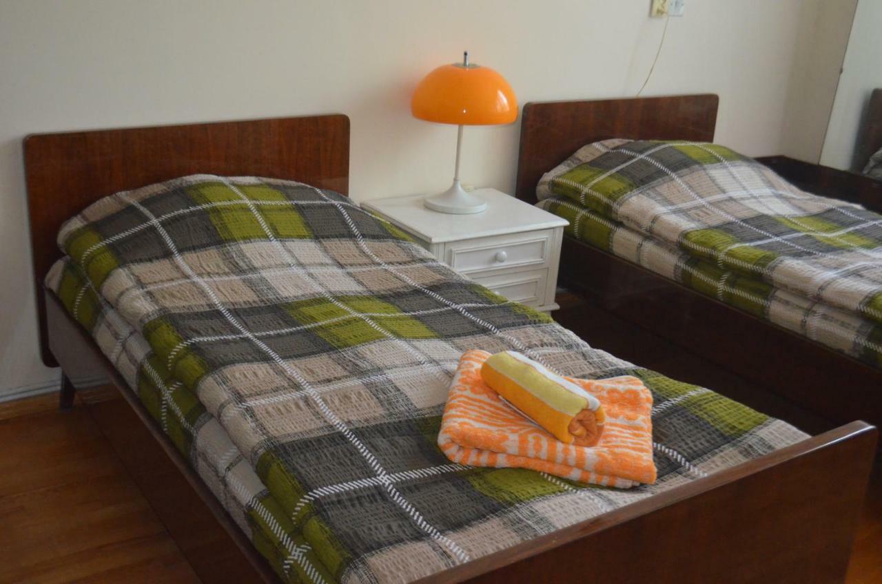 Alex'S Cosy Guesthouse Tiflis Exterior foto